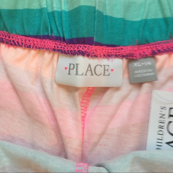 ❤️🧡💛💚💙Girls Children’s Place Shorts ❤️🧡💛💚💙 - Picture 4 of 4